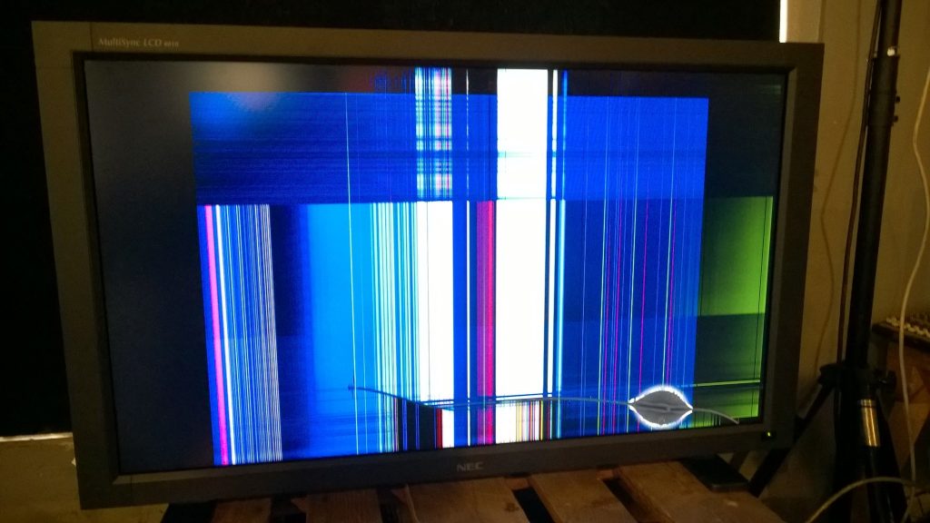 Where Can I Repair Syinix TV Screen?